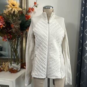 Athleta flurry force insulated jacket
